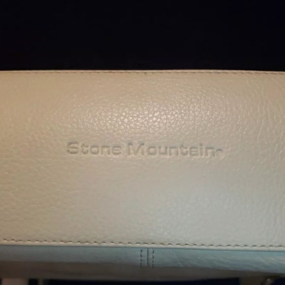 Stone Mountain Cream Leather Double Handle Compartments Zipped Purse Coin Wallet - Picture 7 of 7